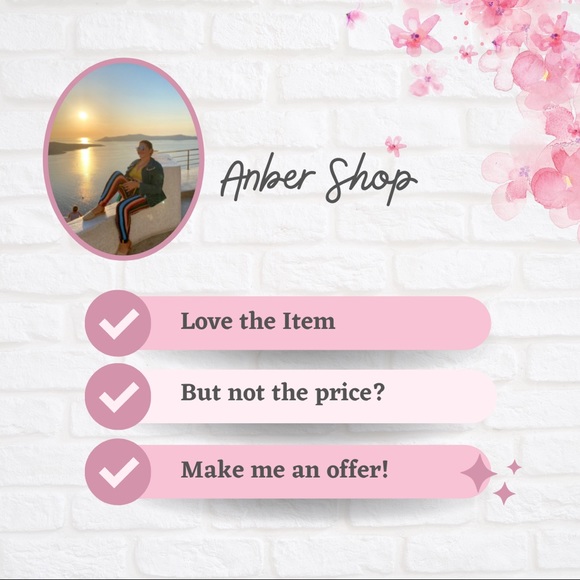 Stay Groovy Graphic Tee.  pretty tee - Picture 7 of 8